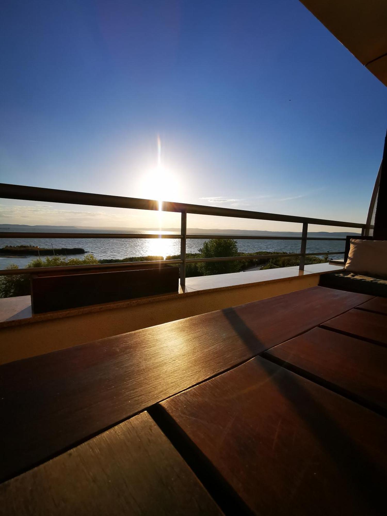 Panorama Gold Wellness Apartman Siófok Zewnętrze zdjęcie