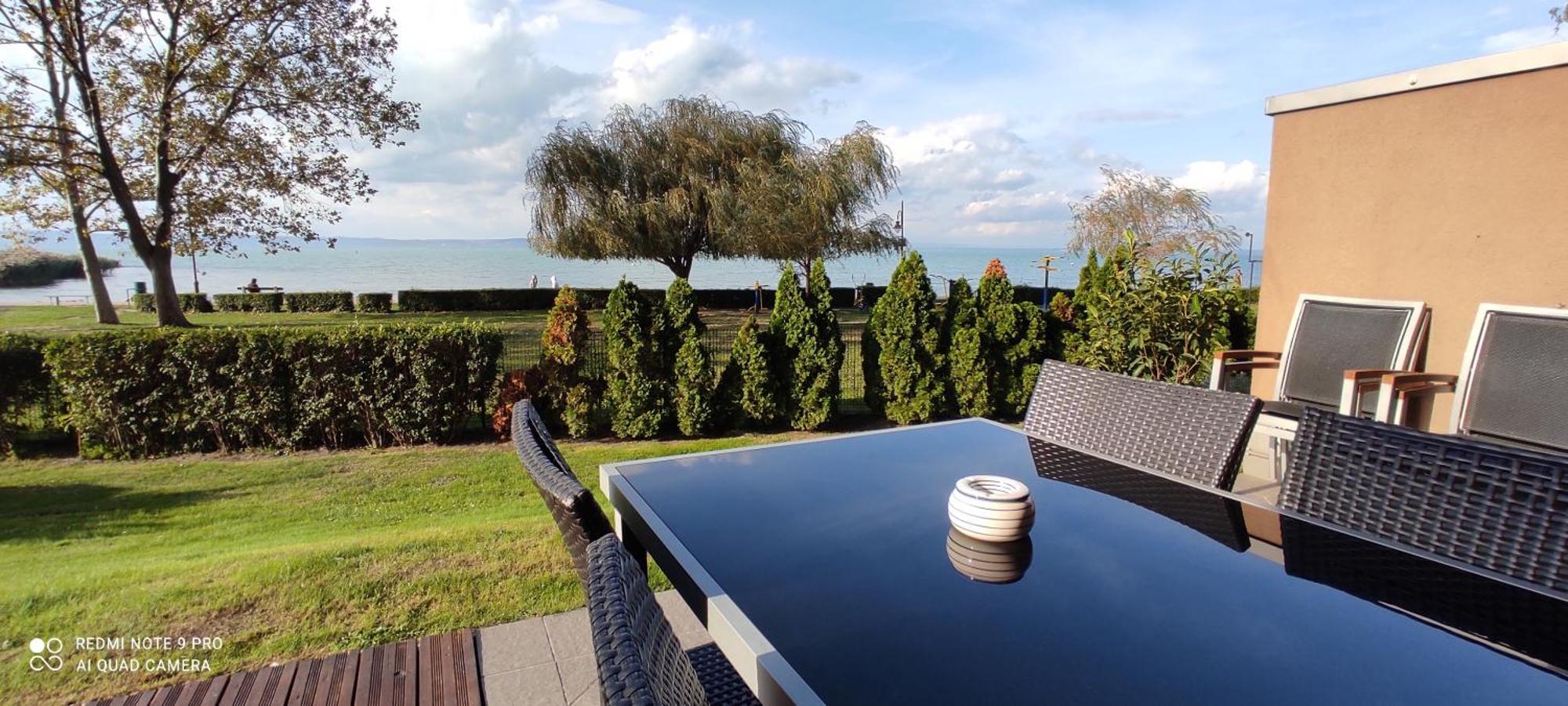 Panorama Gold Wellness Apartman Siófok Zewnętrze zdjęcie