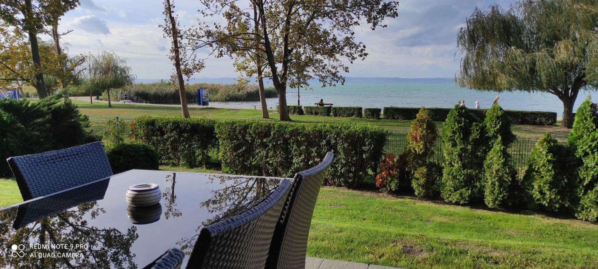 Panorama Gold Wellness Apartman Siófok Zewnętrze zdjęcie